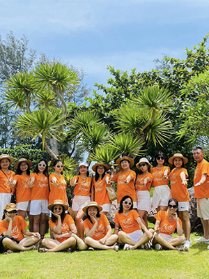 In áo phông đồng phục Hello summer