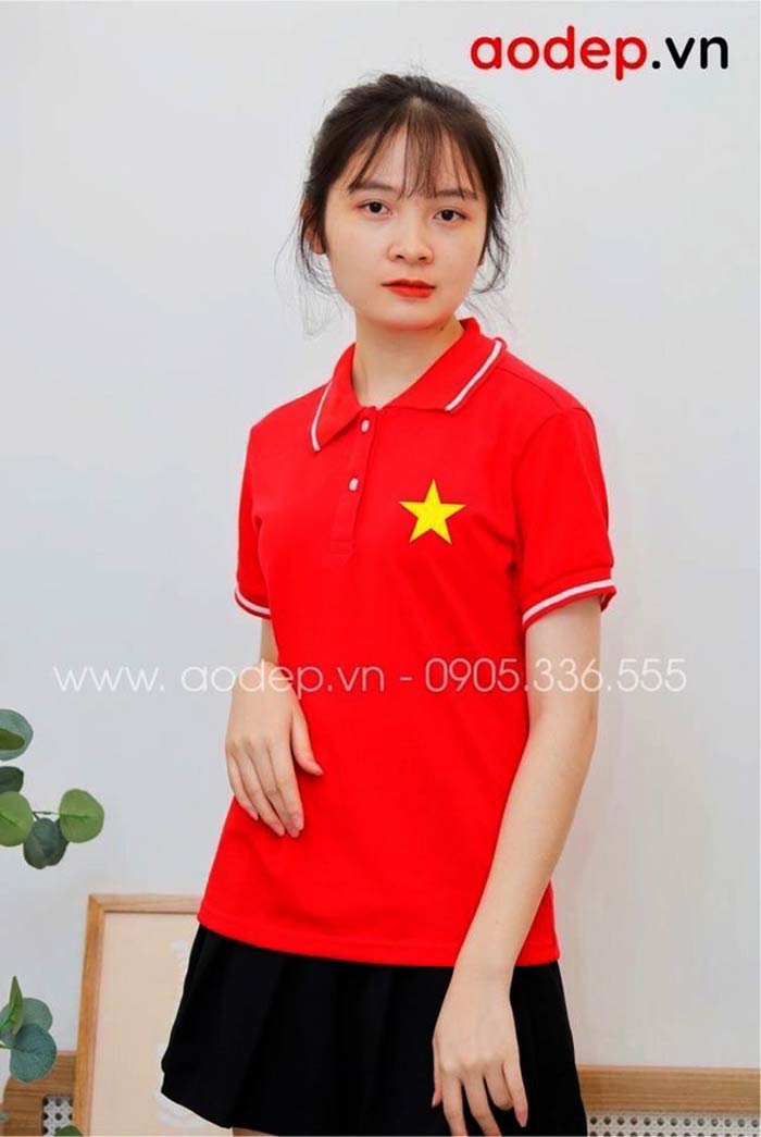 In áo polo màu đỏ viền trắng hình sao vàng | In ao phong dong phuc