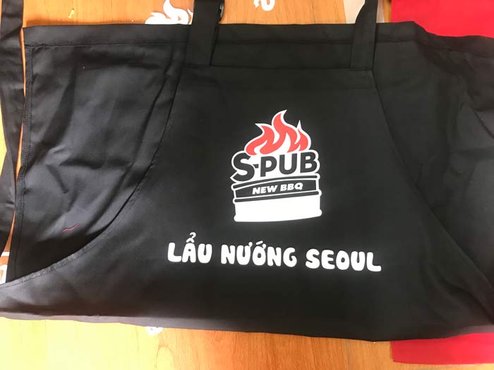 In tạp dề Quán lẩu nướng Seoul | In tap de dong phuc