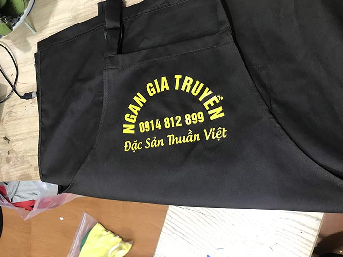 In tạp dề Quán Ngan gia truyền | In tap de dong phuc