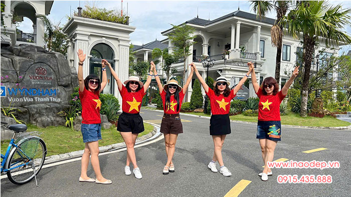 In Áo cờ đỏ in ngôi sao vàng trên mặt trước | In ao co do sao vang