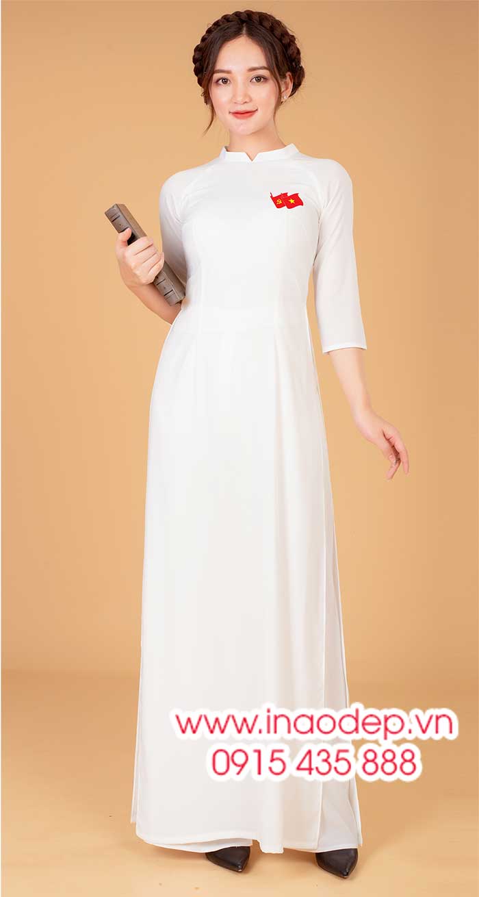 In Ao dai trang In hinh la co do va la co Dang | Ao dai co do sao vang