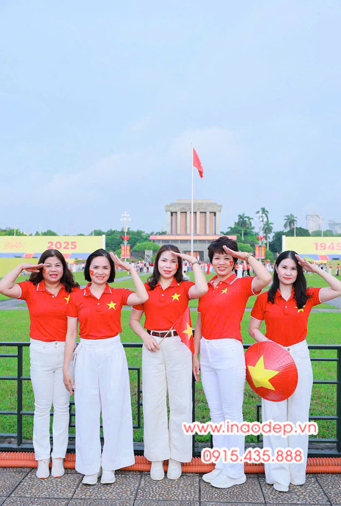 In Áo polo cờ đỏ in ngôi sao vàng trên ngực trái | In ao co do sao vang